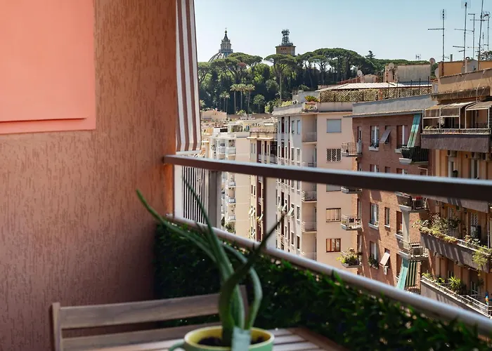 Guesthost - Cozy With Vatican View Balcony Appartamento