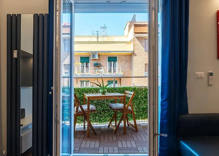 Appartamento Guesthost - Cozy With Vatican View Balcony Roma
